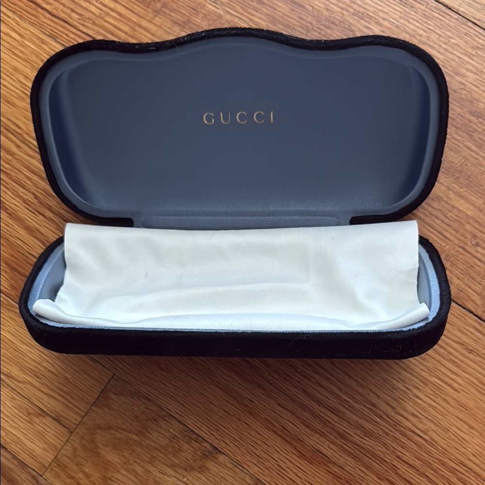 Gucci Black and Gold Eyeglass Case